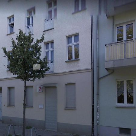 Central Lichtenberger Apartment For 6 People Berlino Esterno foto