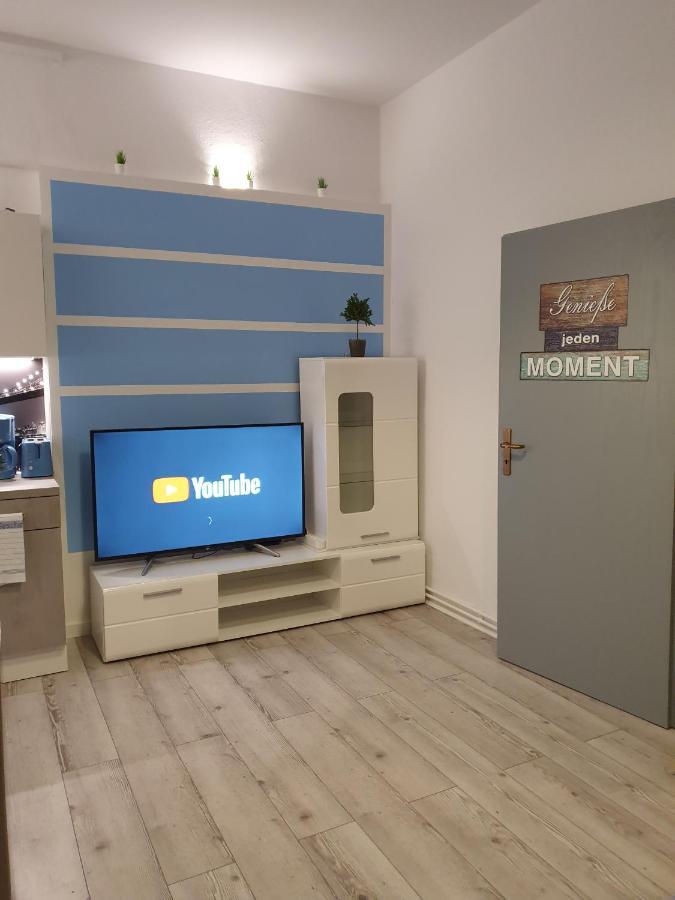 Central Lichtenberger Apartment For 6 People Berlino Esterno foto